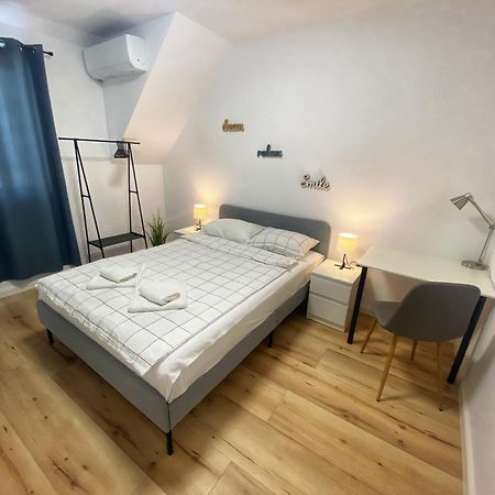 Emma'S Sweet Apartment - Close To Varna Centre エクステリア 写真